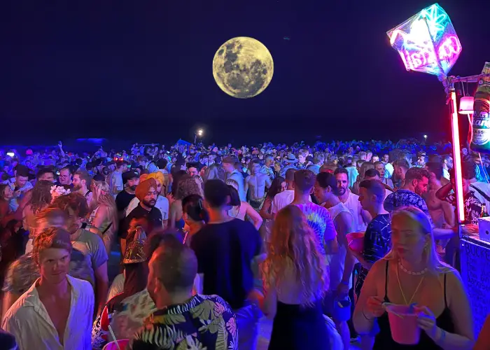 Full Moon Party Guide | Eureka Trips